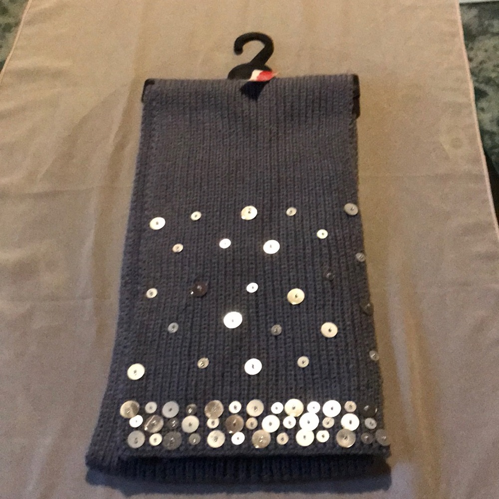 NWT Joe Boxer Scarf